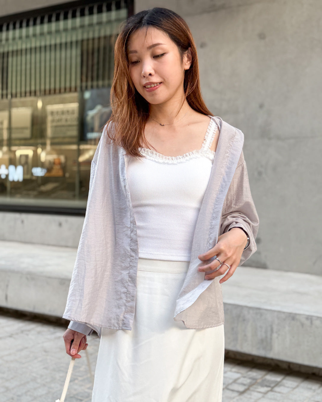 高級感UP! 微透光澤感Blouse