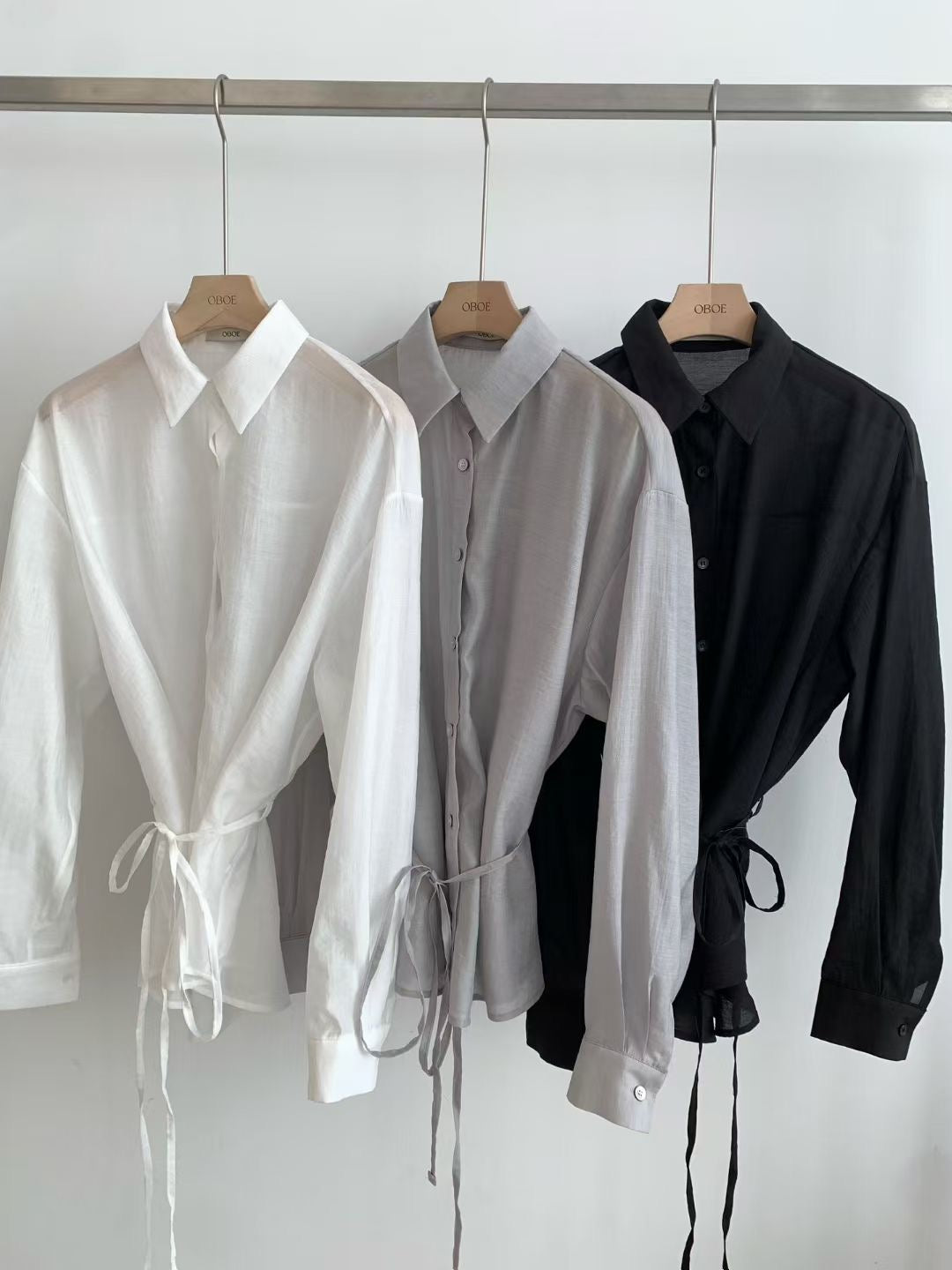 高級感UP! 微透光澤感Blouse